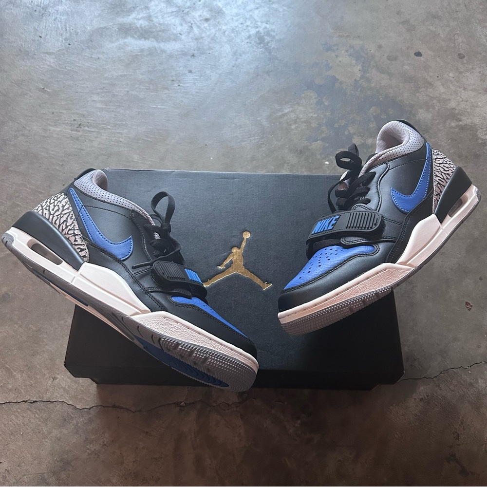 Nike Air Jordan Black and Blue Athletic Shoes